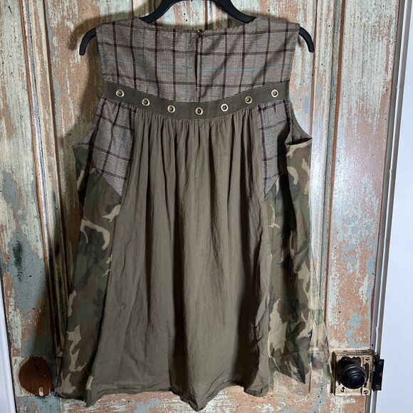 V Cristina Large Camouflage Sleeveless Blouse With Tulle/Netting - Picture 6 of 12